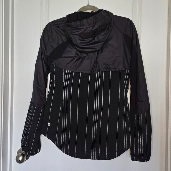 Lululemon Get Up And Glow Jacket *Reflective 360 - 4 Black - Picture 6 of 11